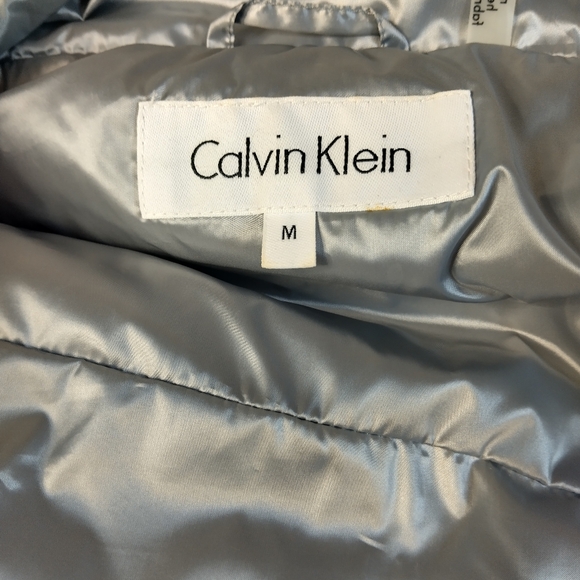 Calvin Klein silver puffer vest 90% duck down womans medium - Picture 8 of 15